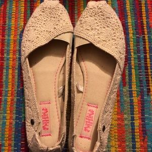 Mad Love Cream Lace Flats